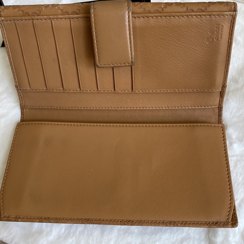 Gucci Wallet - Picture 3 of 7